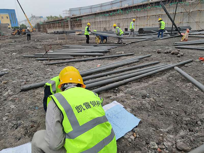 金山螺栓球网架结构